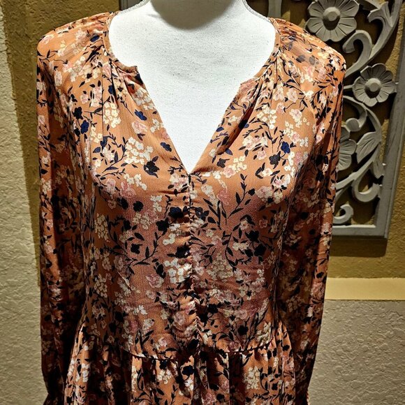 Adyson Parker 1X Mini Floral Baby Doll Silhouette Dress Tired Boho Flowy Ditsy - Picture 3 of 9